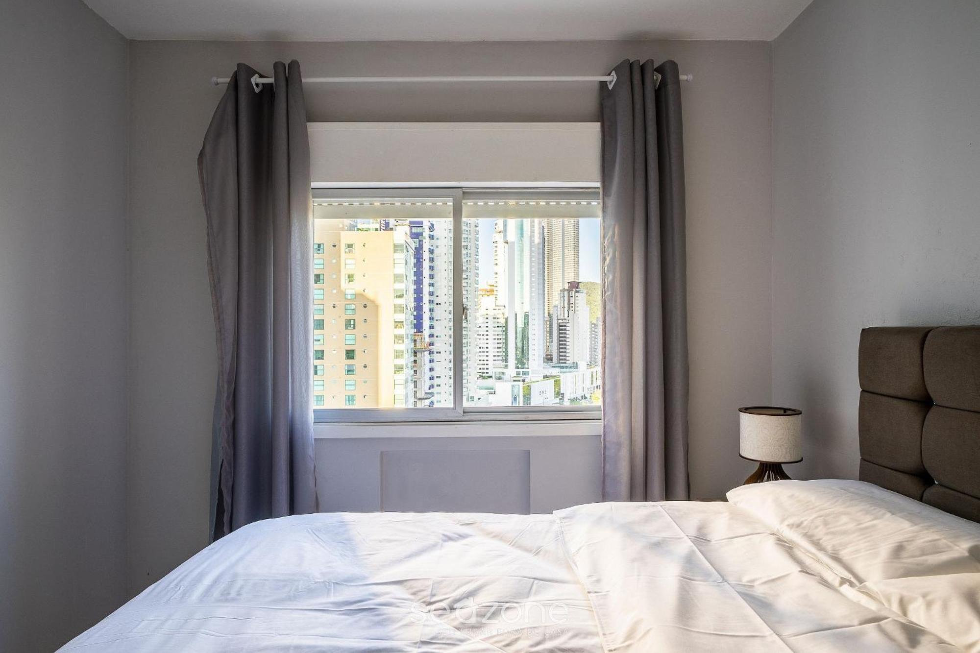 Apartamento Apto Prox A Em Balneario Camboiu Esd143 *