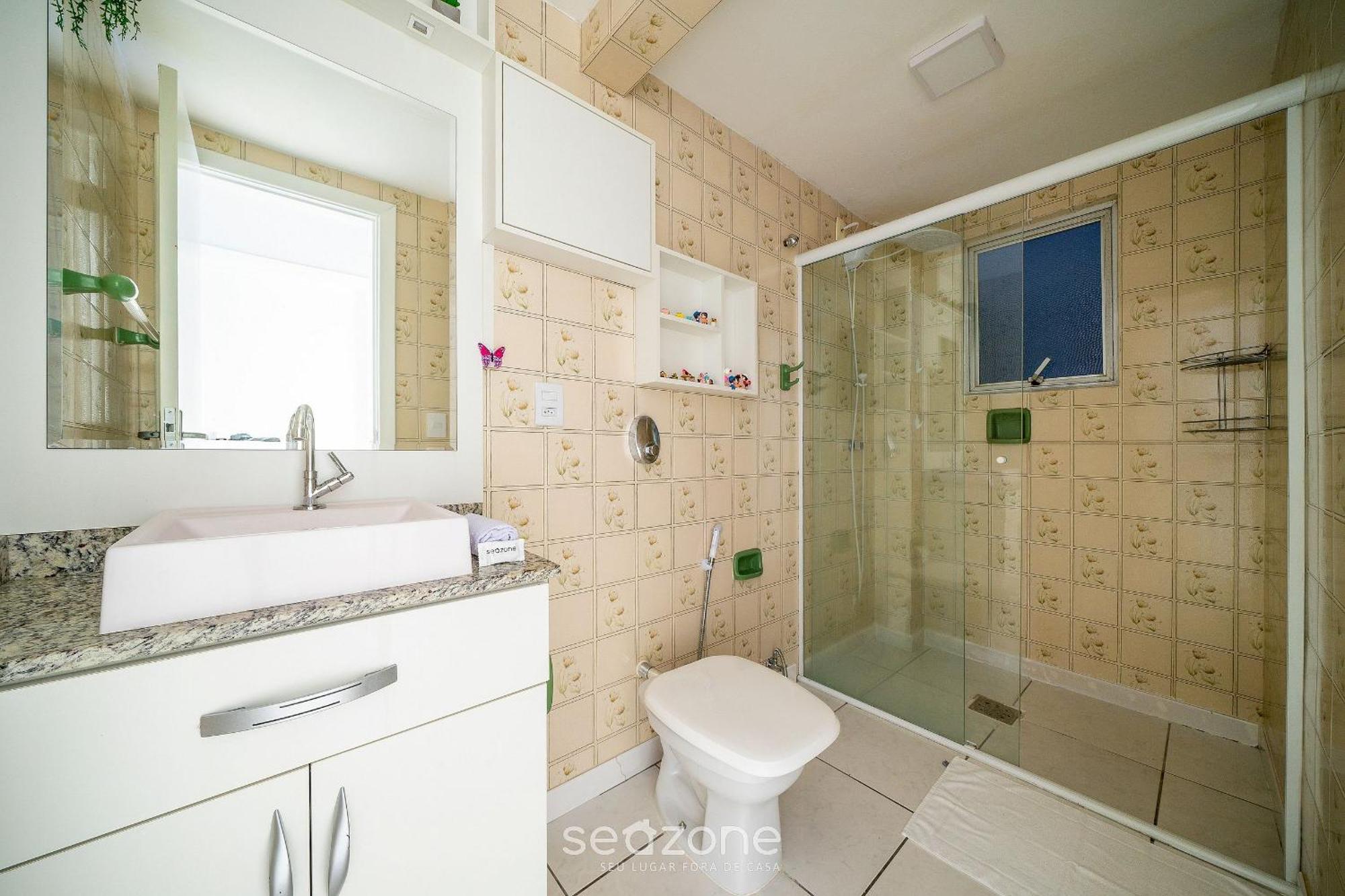 Apartamento Apto Prox A Em Balneario Camboiu Esd143 *